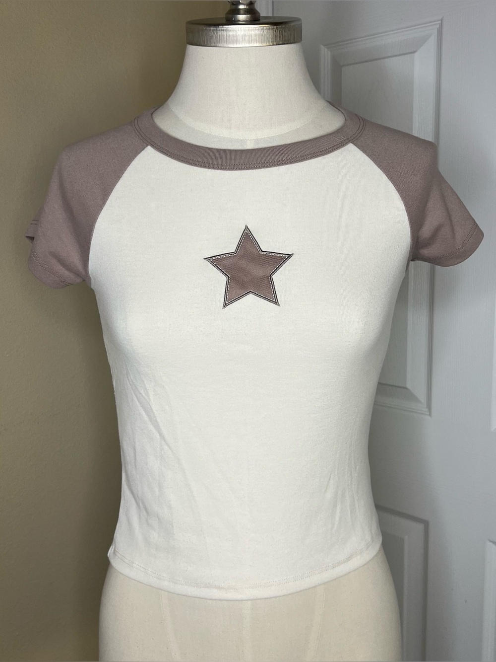 HIPPIE ROSE White and Taupe Star Top